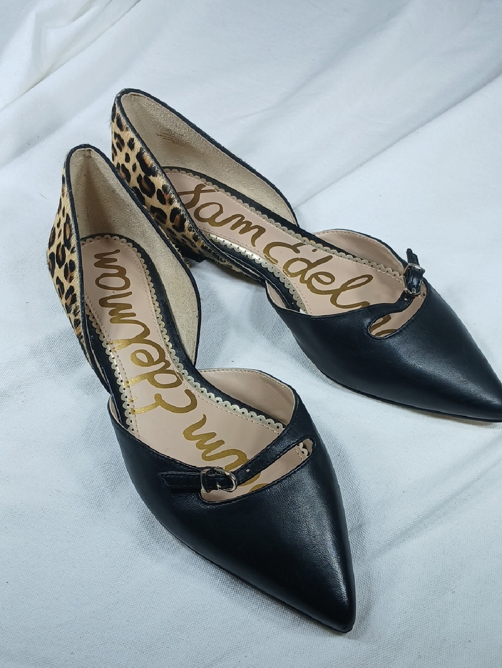 Sam Edelman womens Black Pointed-Toe D'Orsay Flats with Leopard Accents